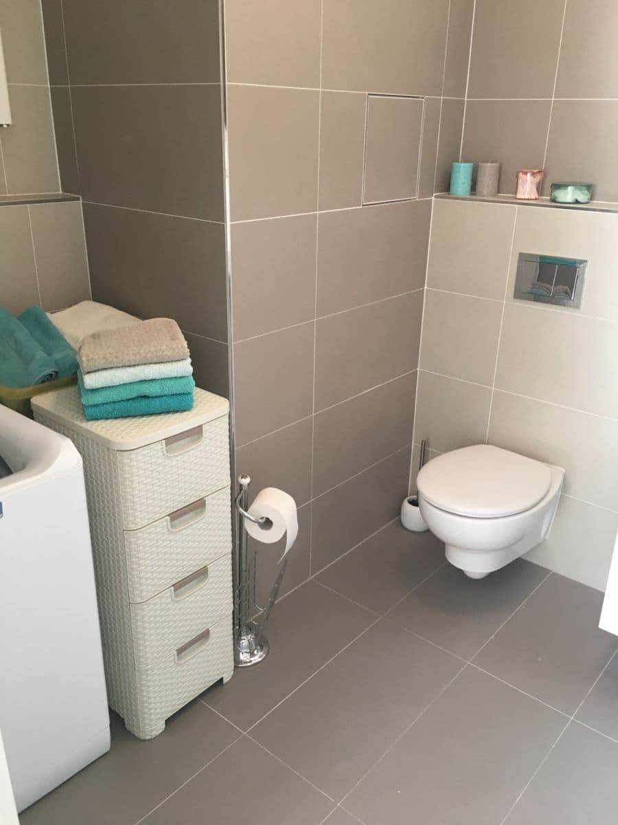 Prenájom bytu 37 m², Učňovská, Praha, Praha Prenájom bytu 37 m², Učňovská, Praha, Praha