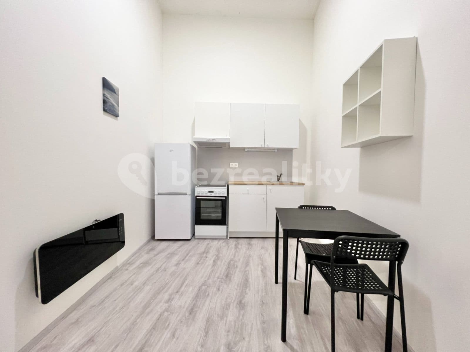 Prenájom bytu 1-izbový 30 m², Hybešova, Brno, Jihomoravský kraj Prenájom bytu 1-izbový 30 m², Hybešova, Brno, Jihomoravský kraj