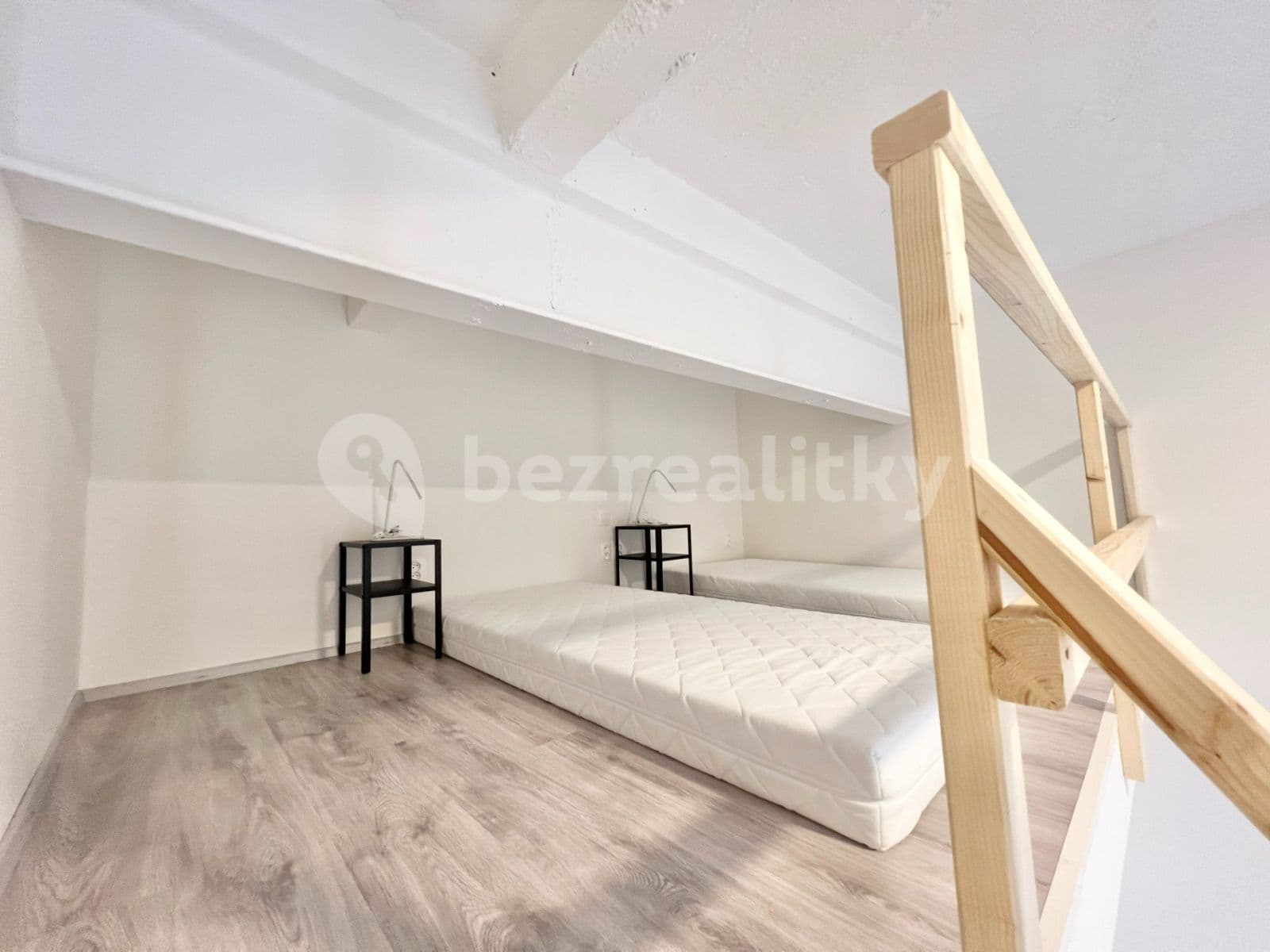 Prenájom bytu 1-izbový 30 m², Hybešova, Brno, Jihomoravský kraj Prenájom bytu 1-izbový 30 m², Hybešova, Brno, Jihomoravský kraj