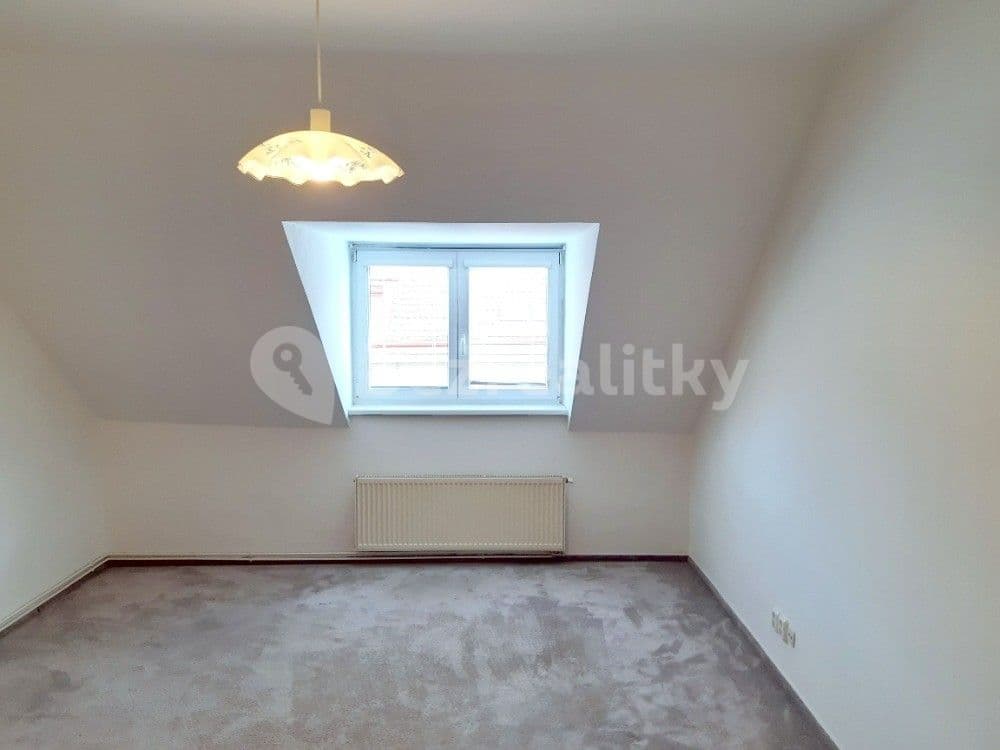 Prenájom bytu 3-izbový 57 m², Za Poštou, Praha, Praha Prenájom bytu 3-izbový 57 m², Za Poštou, Praha, Praha