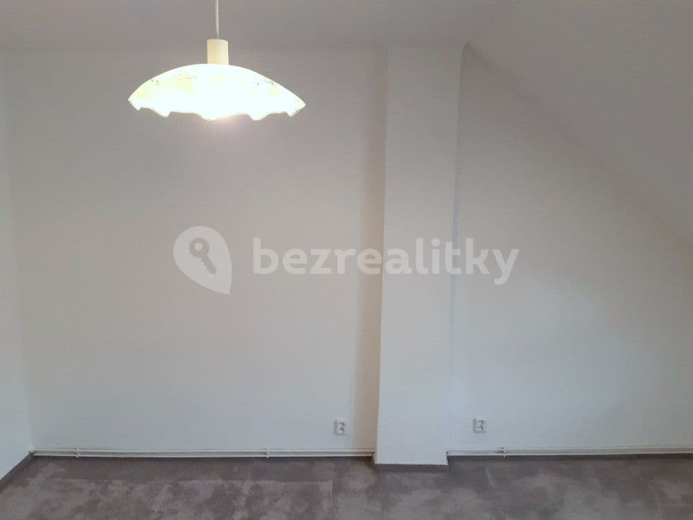 Prenájom bytu 3-izbový 57 m², Za Poštou, Praha, Praha Prenájom bytu 3-izbový 57 m², Za Poštou, Praha, Praha