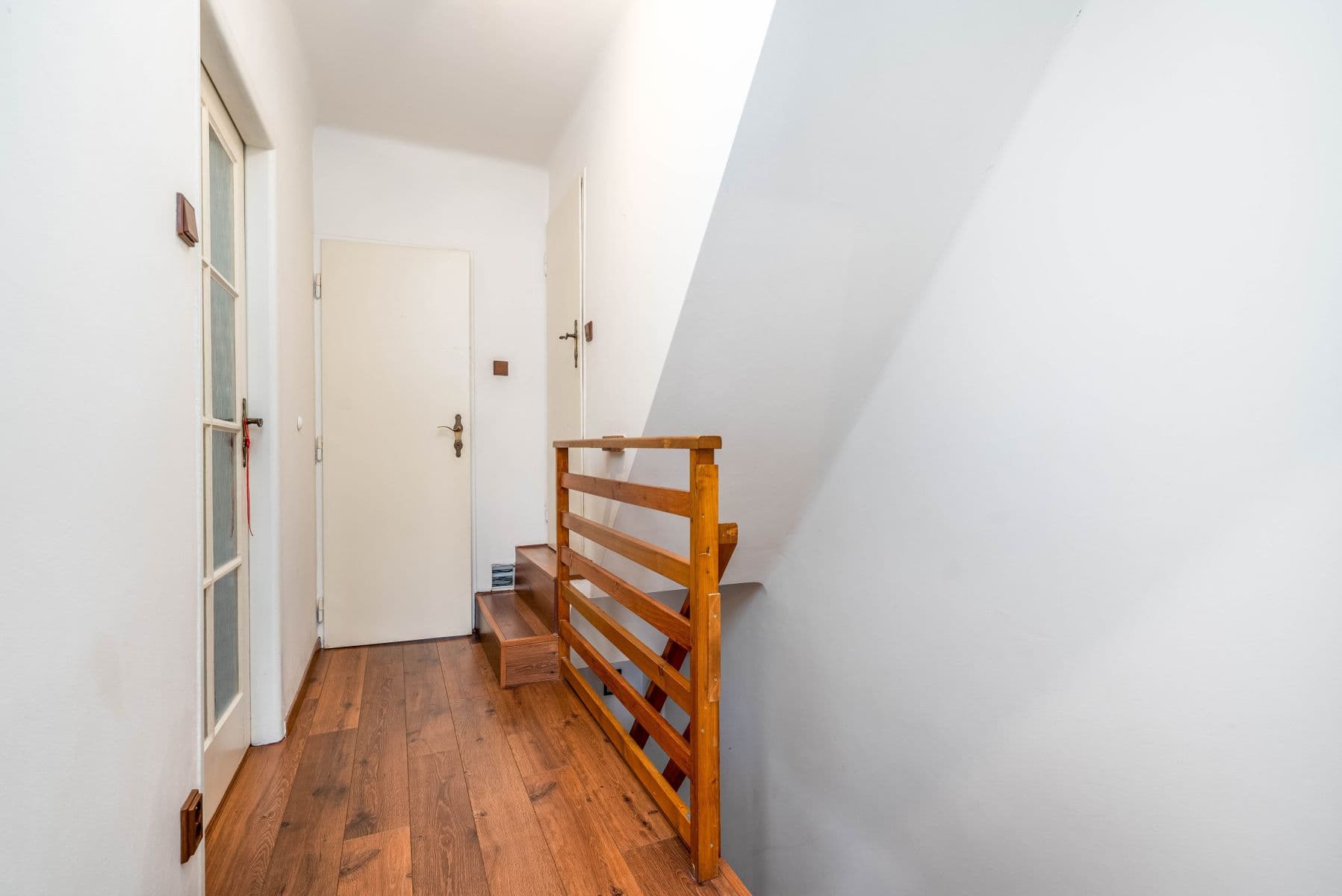 Prenájom bytu 130 m², Podléšková, Praha, Praha Prenájom bytu 130 m², Podléšková, Praha, Praha