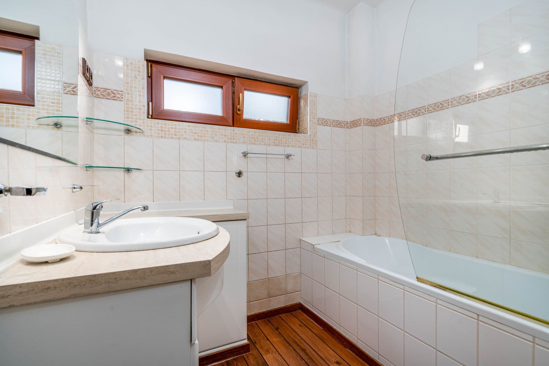 Prenájom bytu 130 m², Podléšková, Praha, Praha Prenájom bytu 130 m², Podléšková, Praha, Praha
