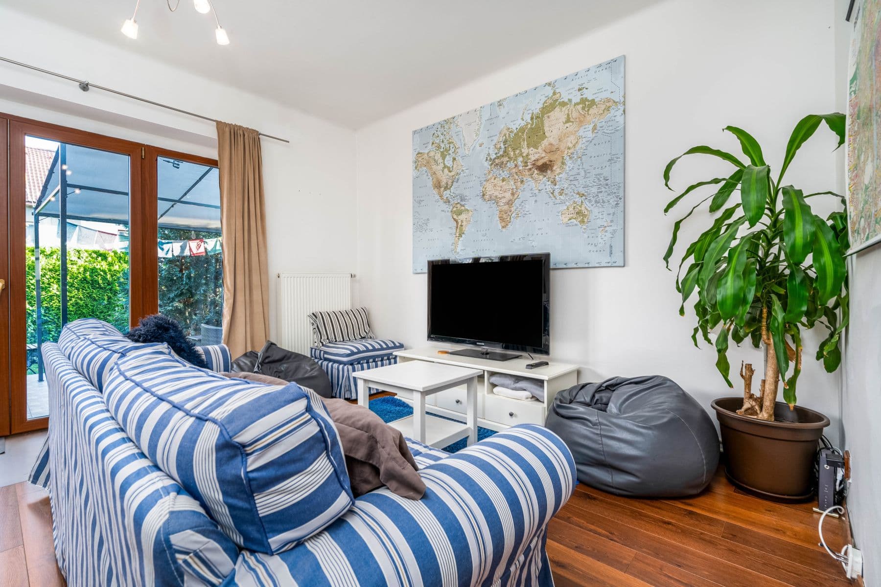 Prenájom bytu 130 m², Podléšková, Praha, Praha Prenájom bytu 130 m², Podléšková, Praha, Praha