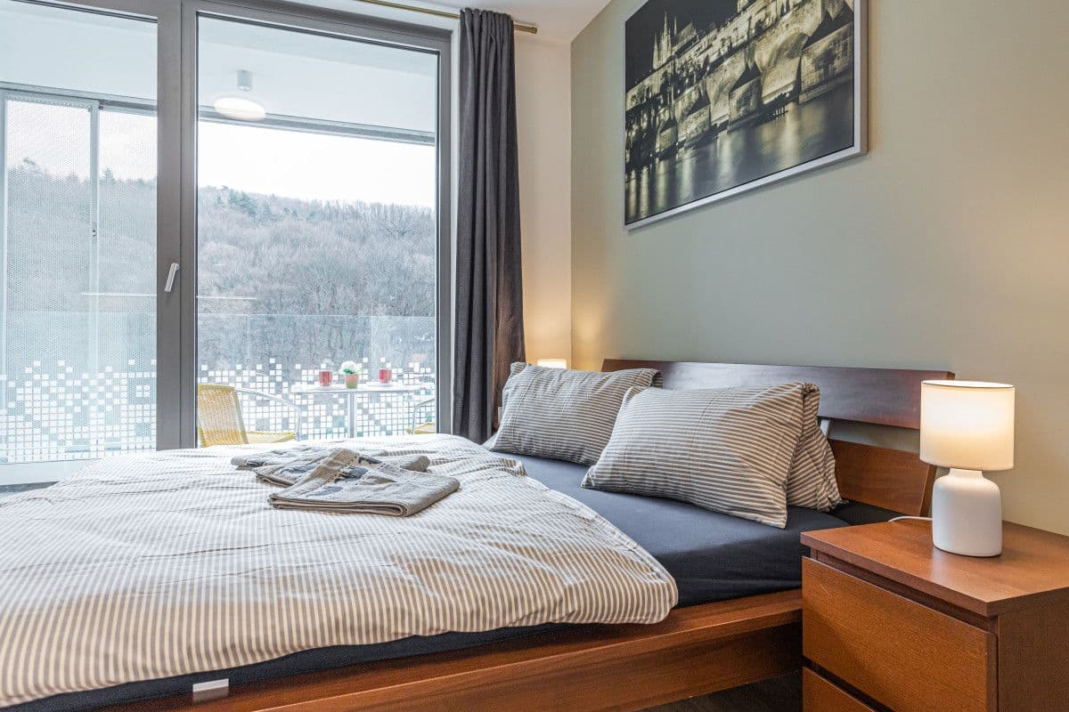 Prenájom bytu 35 m², Hlaváčkova, Praha, Praha Prenájom bytu 35 m², Hlaváčkova, Praha, Praha