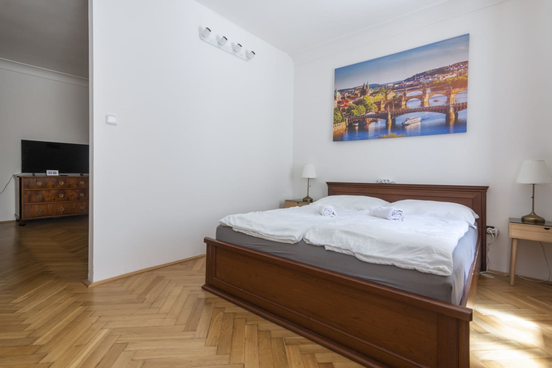 Prenájom bytu 40 m², Šporkova, Praha, Praha Prenájom bytu 40 m², Šporkova, Praha, Praha