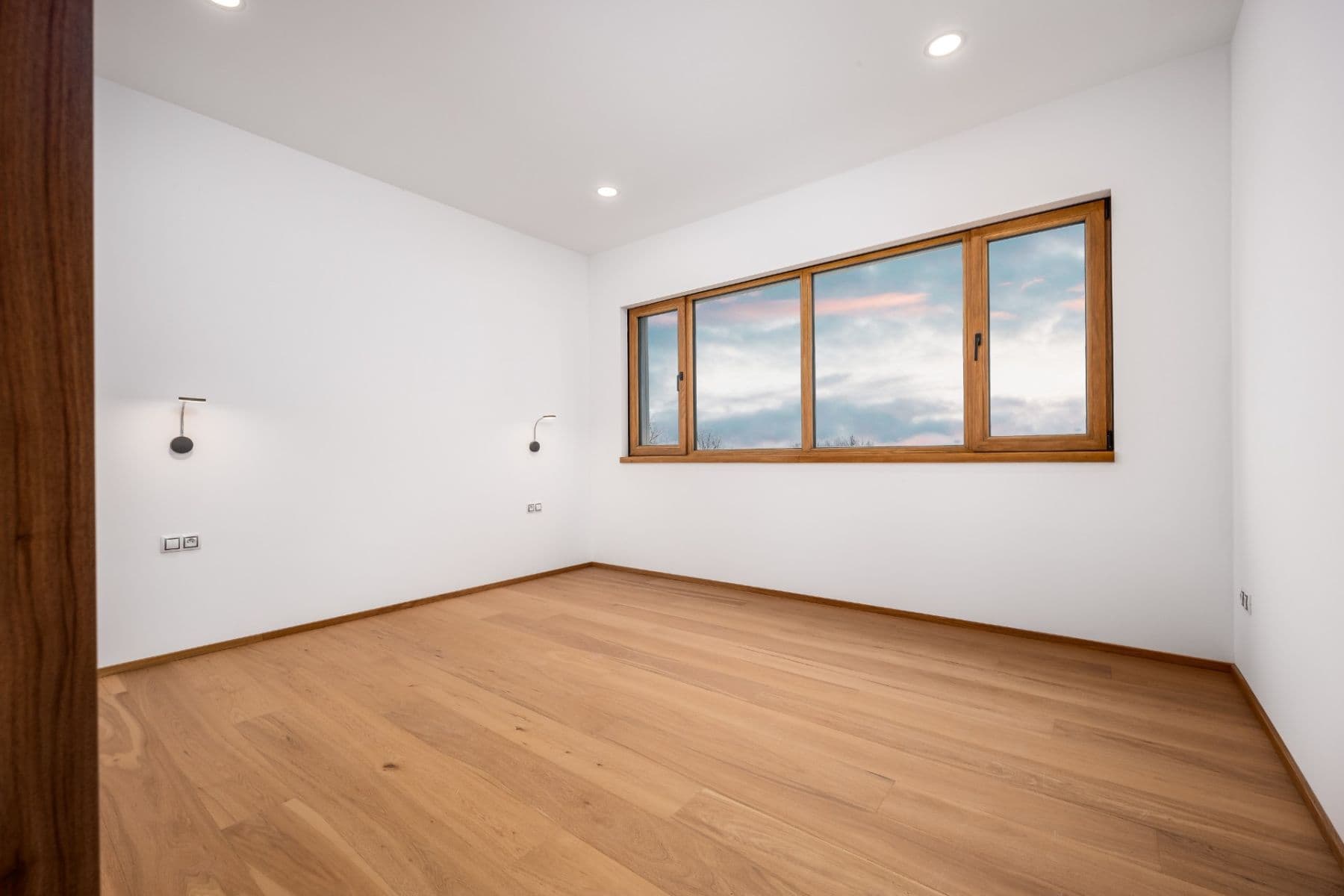 Predaj domu 320 m², pozemek 814 m², U Rybníčka, Vysoký Újezd, Středočeský kraj Predaj domu 320 m², pozemek 814 m², U Rybníčka, Vysoký Újezd, Středočeský kraj