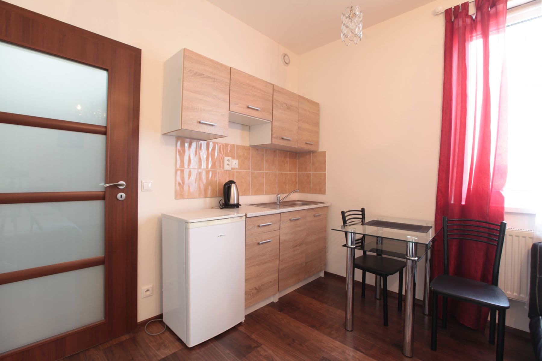 Prenájom bytu 25 m², Freyova, Praha, Praha Prenájom bytu 25 m², Freyova, Praha, Praha