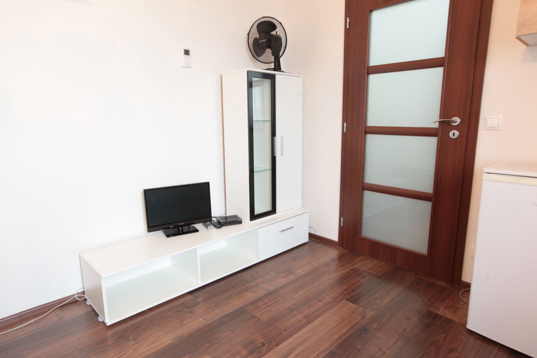 Prenájom bytu 25 m², Freyova, Praha, Praha Prenájom bytu 25 m², Freyova, Praha, Praha