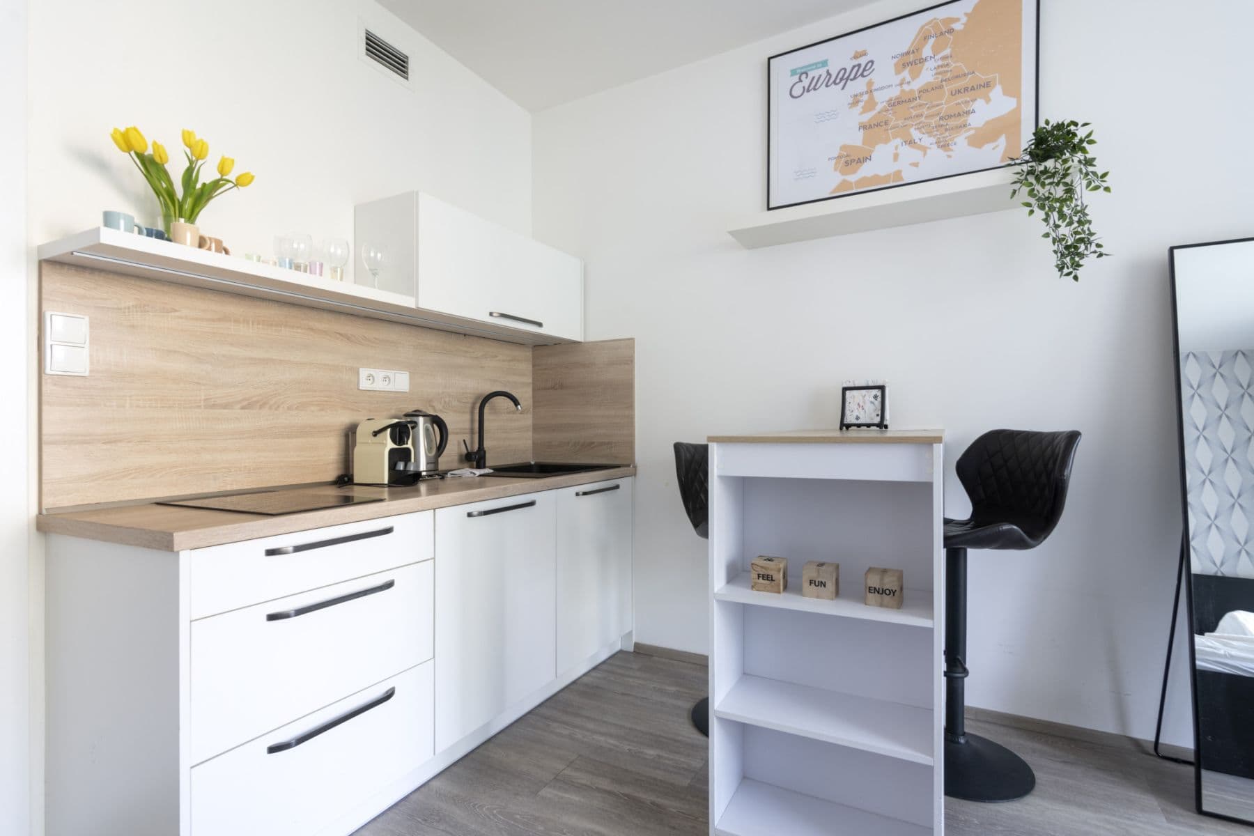 Prenájom bytu 35 m², Hlaváčkova, Praha, Praha Prenájom bytu 35 m², Hlaváčkova, Praha, Praha