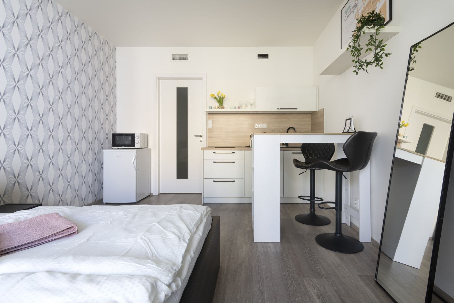 Prenájom bytu 35 m², Hlaváčkova, Praha, Praha Prenájom bytu 35 m², Hlaváčkova, Praha, Praha