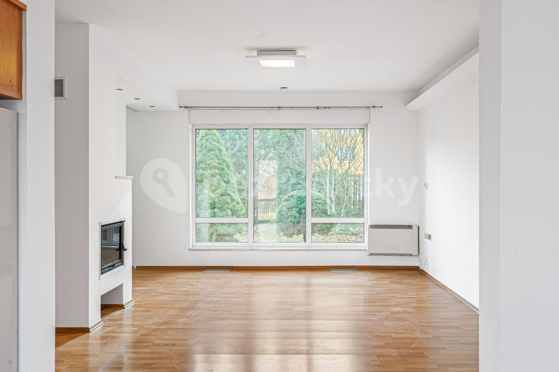 Prenájom domu 300 m², pozemok 1.100 m², Dobrovského, Rajhrad, Jihomoravský kraj Prenájom domu 300 m², pozemok 1.100 m², Dobrovského, Rajhrad, Jihomoravský kraj