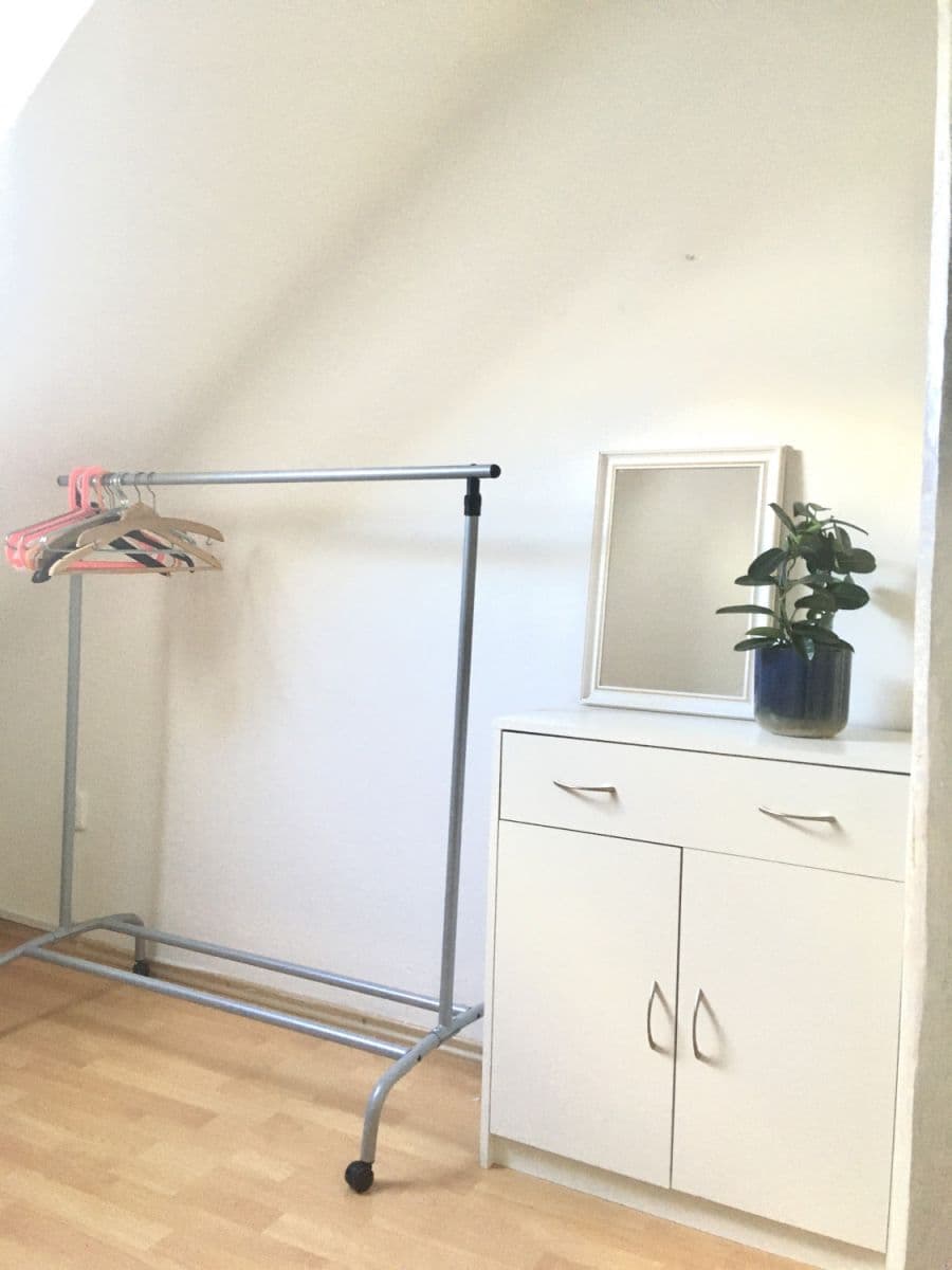 Prenájom bytu 87 m², náměstí Před Bateriemi, Praha, Praha Prenájom bytu 87 m², náměstí Před Bateriemi, Praha, Praha