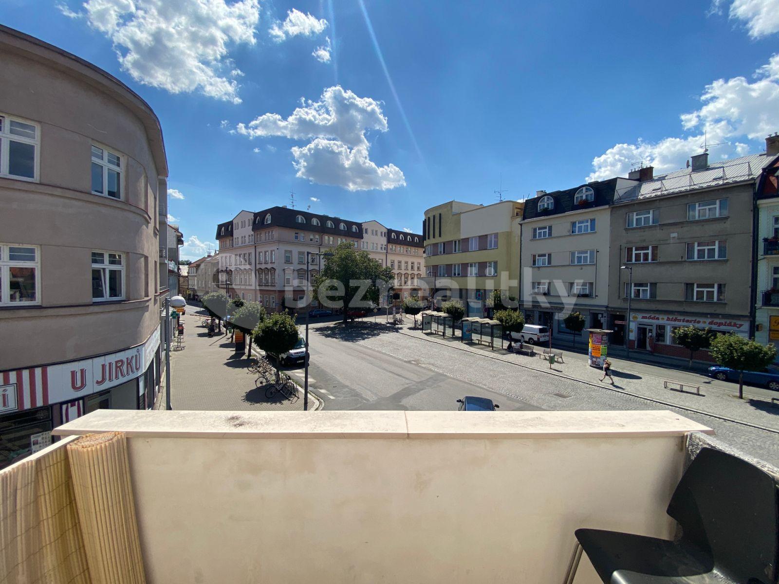 Prenájom bytu 2-izbový 60 m², Riegrovo náměstí, Poděbrady, Středočeský kraj
