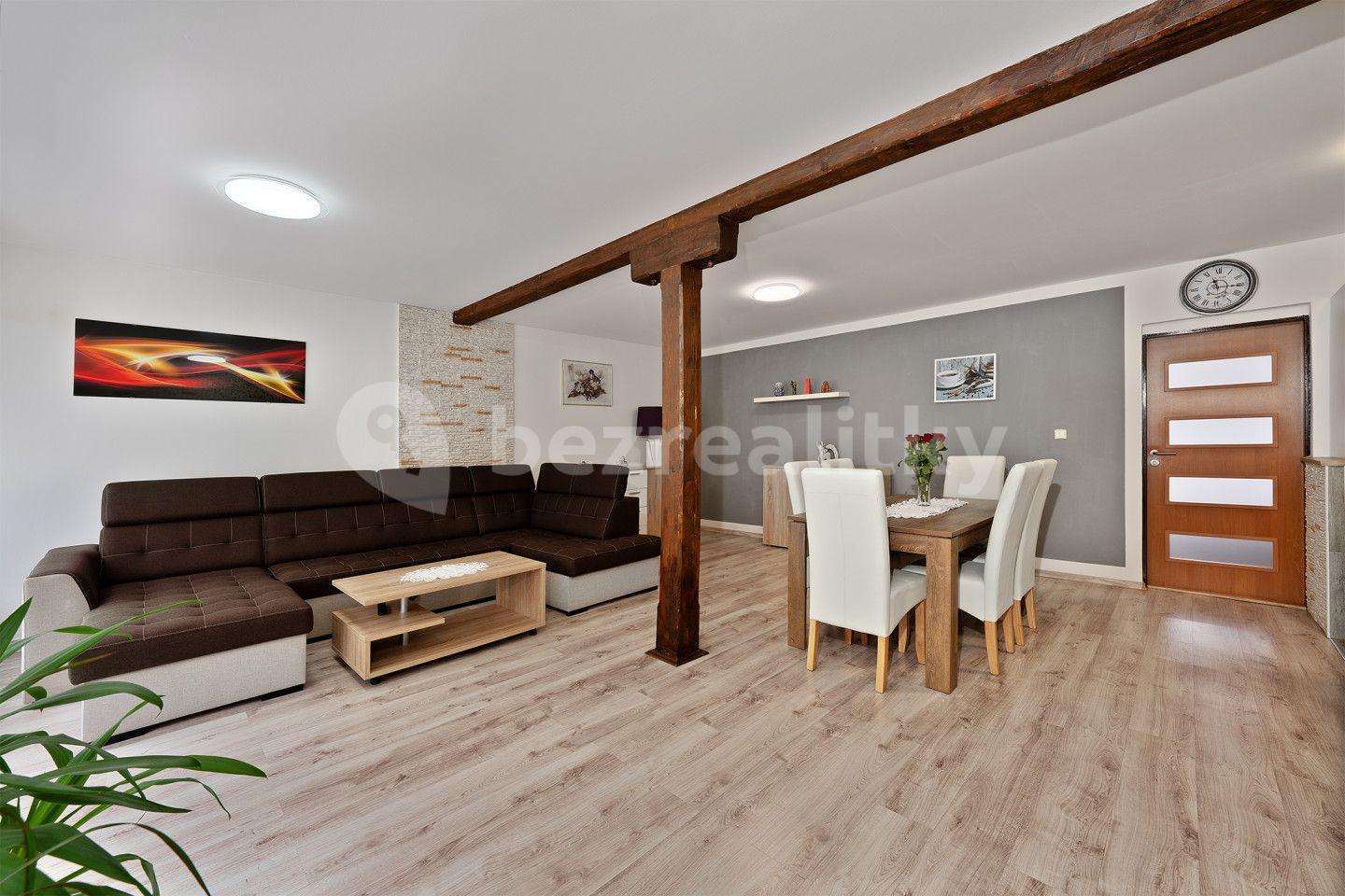 Predaj bytu 4-izbový 102 m², Boženy Němcové, Benešov nad Ploučnicí, Ústecký kraj