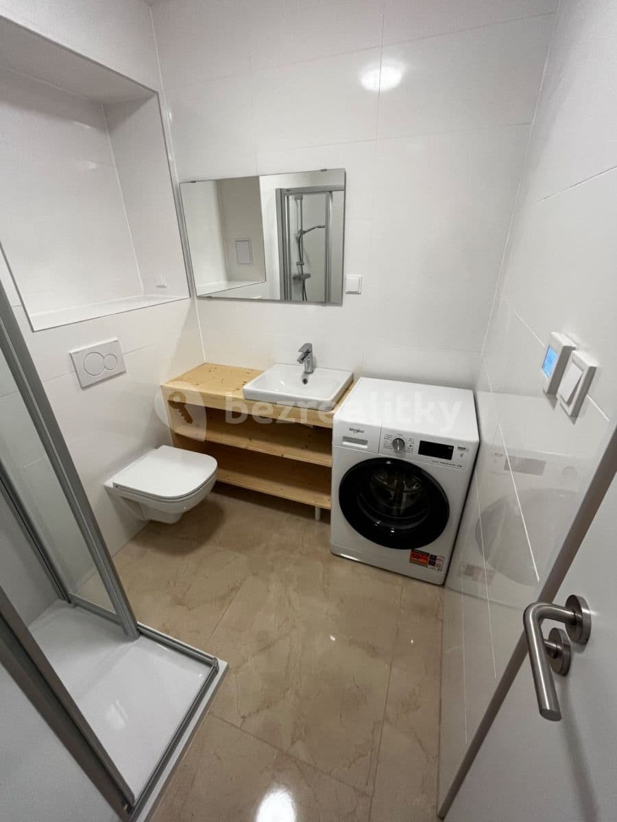 Prenájom bytu 3-izbový 76 m², Trnkova, Brno, Jihomoravský kraj Prenájom bytu 3-izbový 76 m², Trnkova, Brno, Jihomoravský kraj