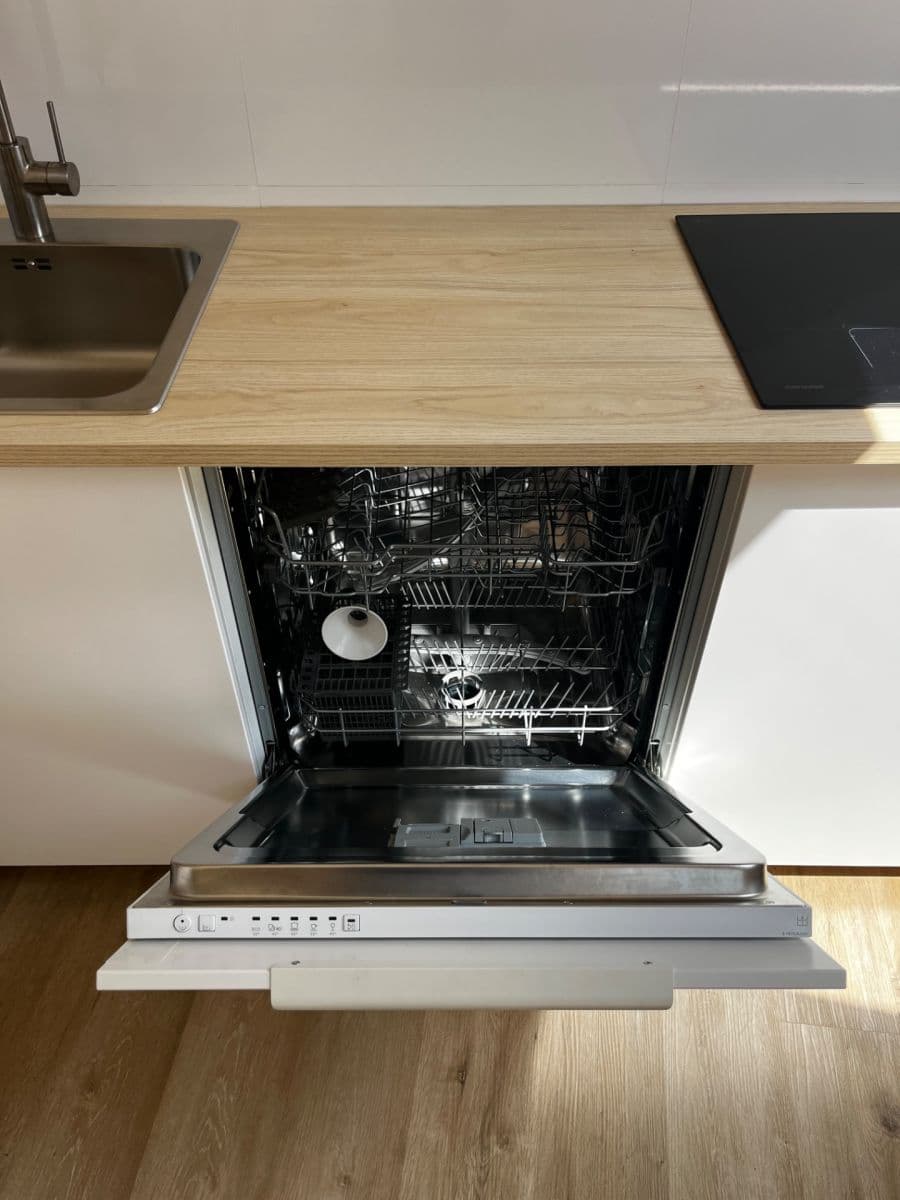 Prenájom bytu 3-izbový 76 m², Trnkova, Brno, Jihomoravský kraj Prenájom bytu 3-izbový 76 m², Trnkova, Brno, Jihomoravský kraj