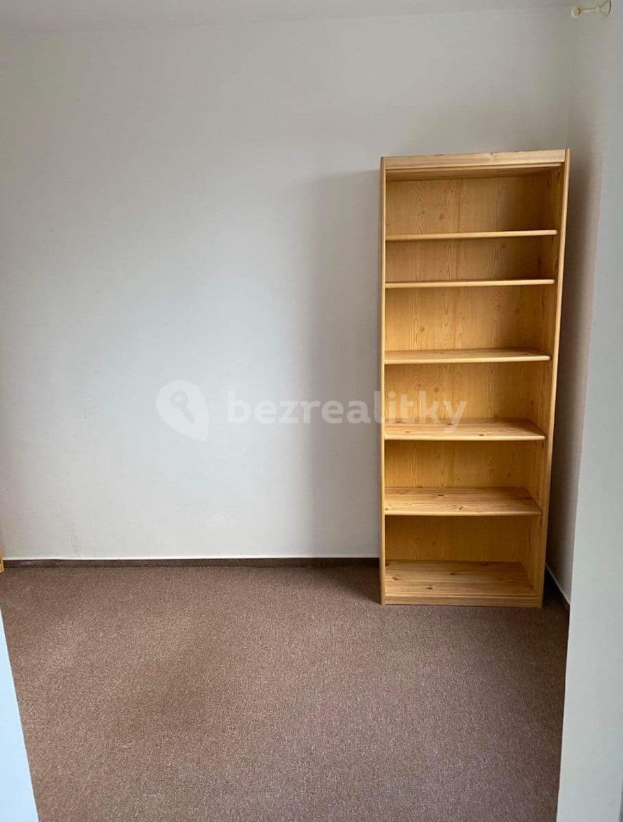 Prenájom bytu 3-izbový 55 m², Smotlachova, Praha, Praha Prenájom bytu 3-izbový 55 m², Smotlachova, Praha, Praha