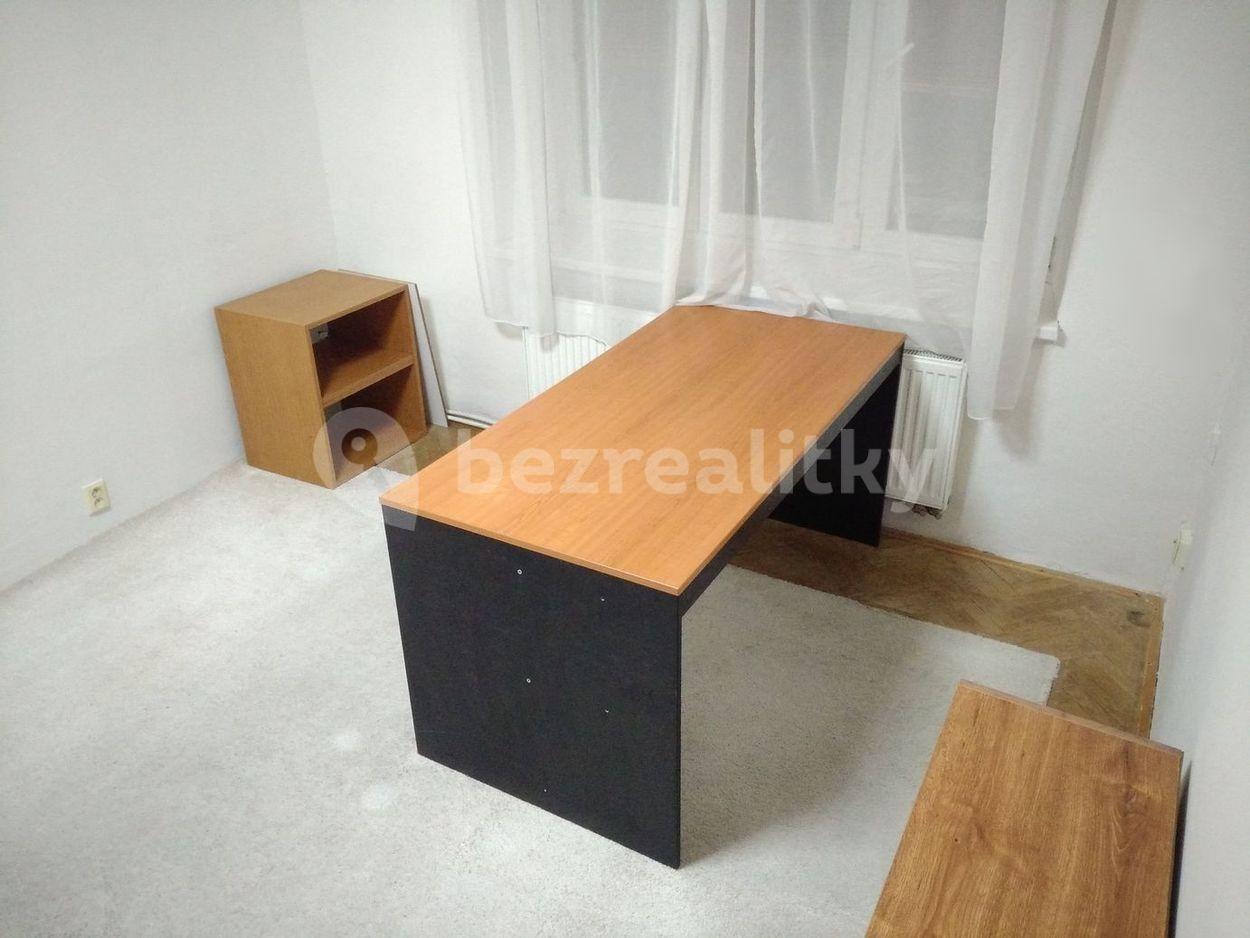 Prenájom bytu 1-izbový 55 m², Zdráhalova, Brno, Jihomoravský kraj