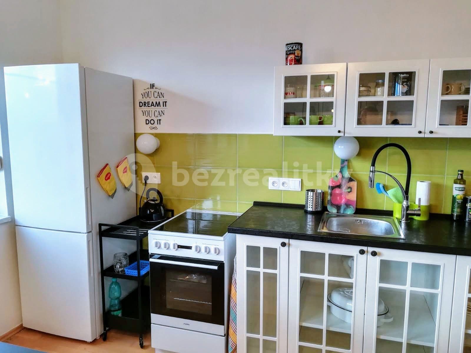 Prenájom bytu 1-izbový 59 m², Plzeň, Plzeňský kraj Prenájom bytu 1-izbový 59 m², Plzeň, Plzeňský kraj