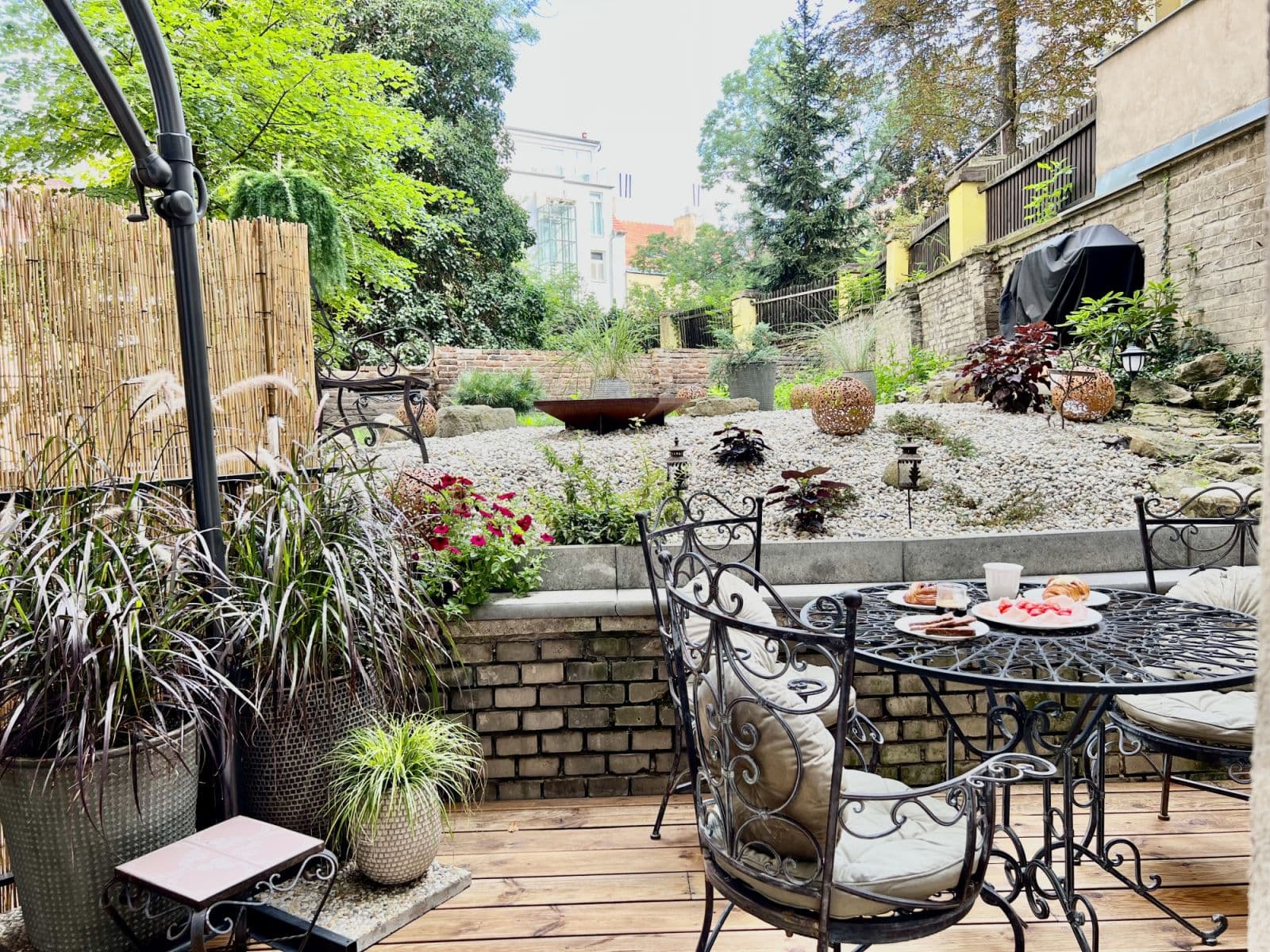 Prenájom bytu 70 m², U Rajské zahrady, Praha, Praha Prenájom bytu 70 m², U Rajské zahrady, Praha, Praha