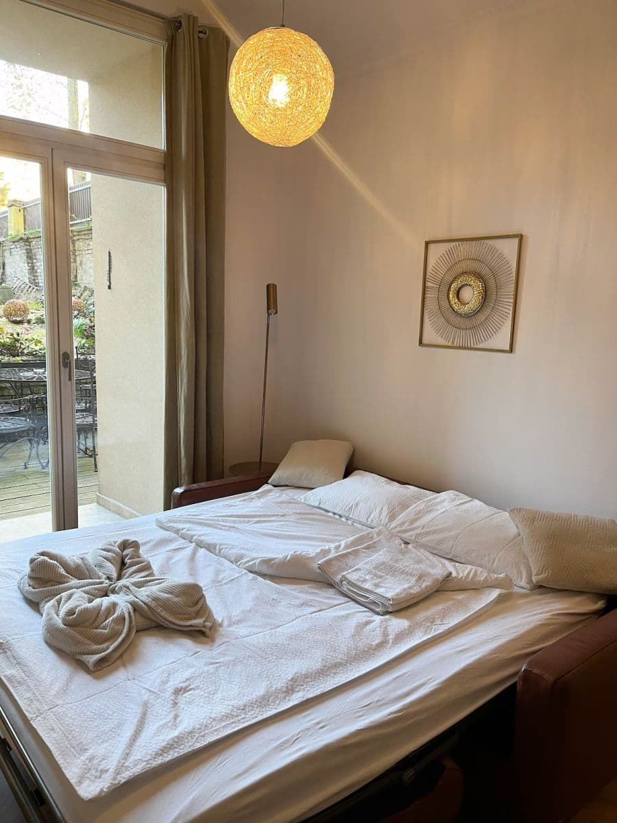 Prenájom bytu 70 m², U Rajské zahrady, Praha, Praha Prenájom bytu 70 m², U Rajské zahrady, Praha, Praha