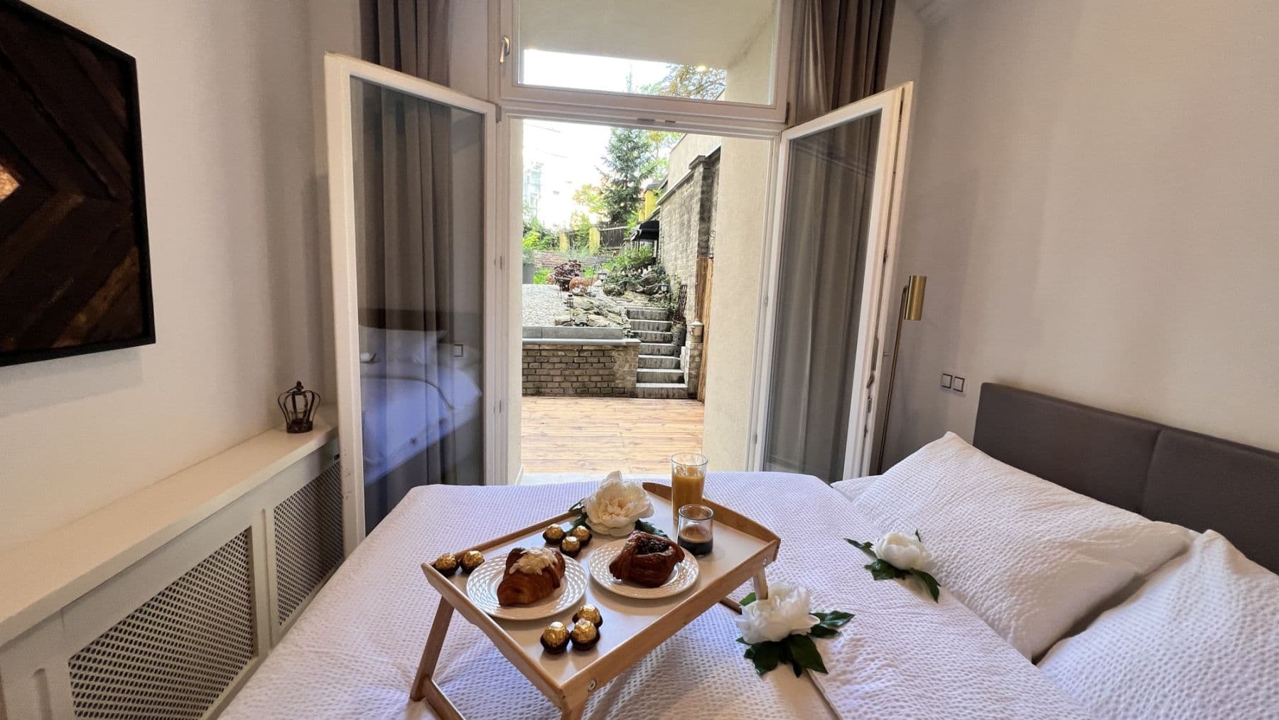 Prenájom bytu 70 m², U Rajské zahrady, Praha, Praha Prenájom bytu 70 m², U Rajské zahrady, Praha, Praha