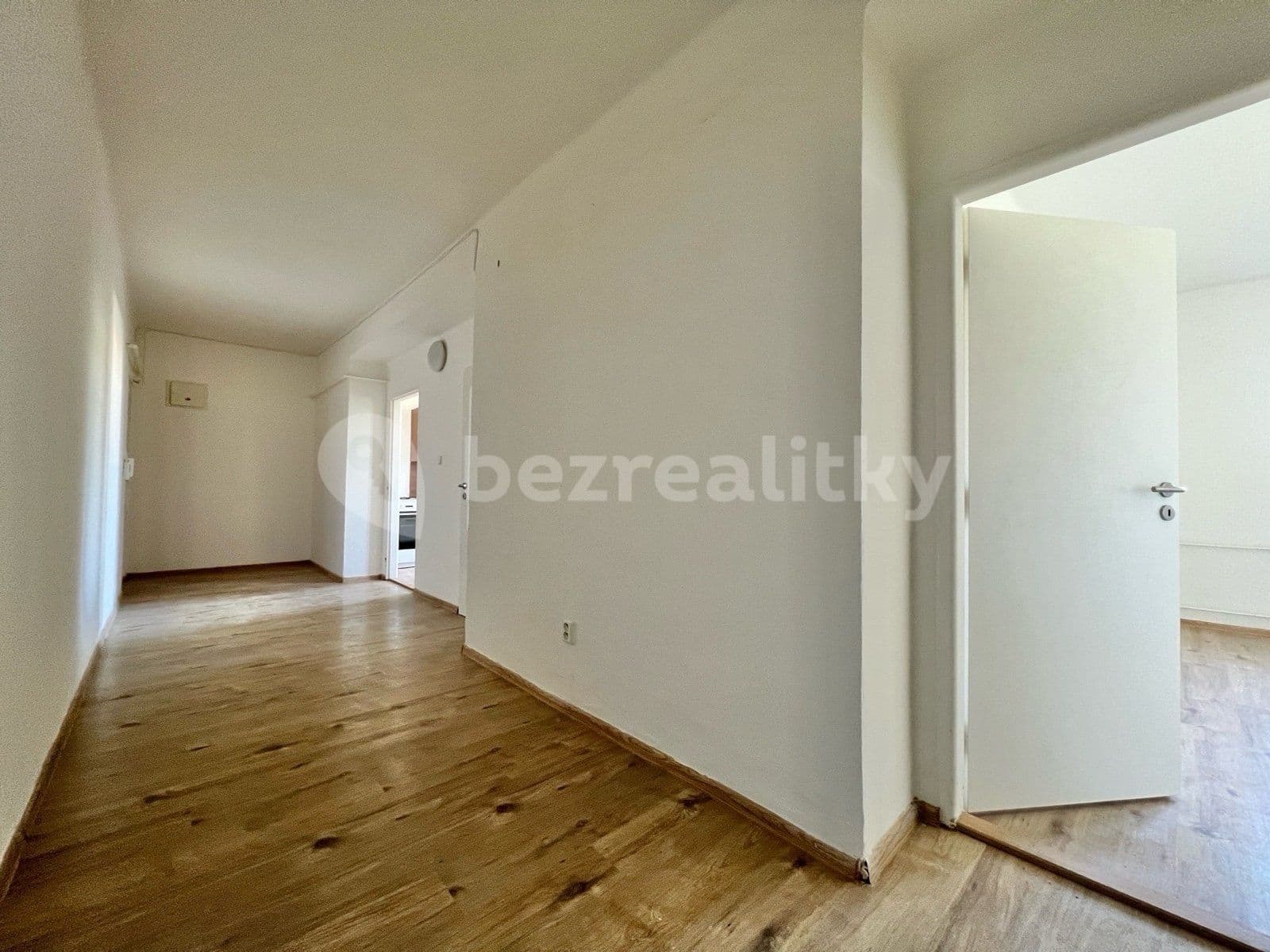 Prenájom bytu 2-izbový 59 m², 17. listopadu, Ostrava, Moravskoslezský kraj