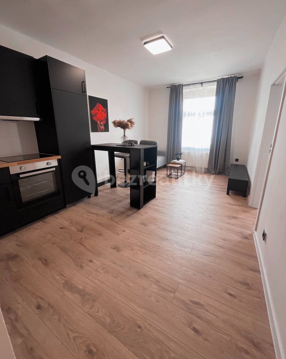 Prenájom bytu 2-izbový 48 m², Kovářská, Praha, Praha Prenájom bytu 2-izbový 48 m², Kovářská, Praha, Praha