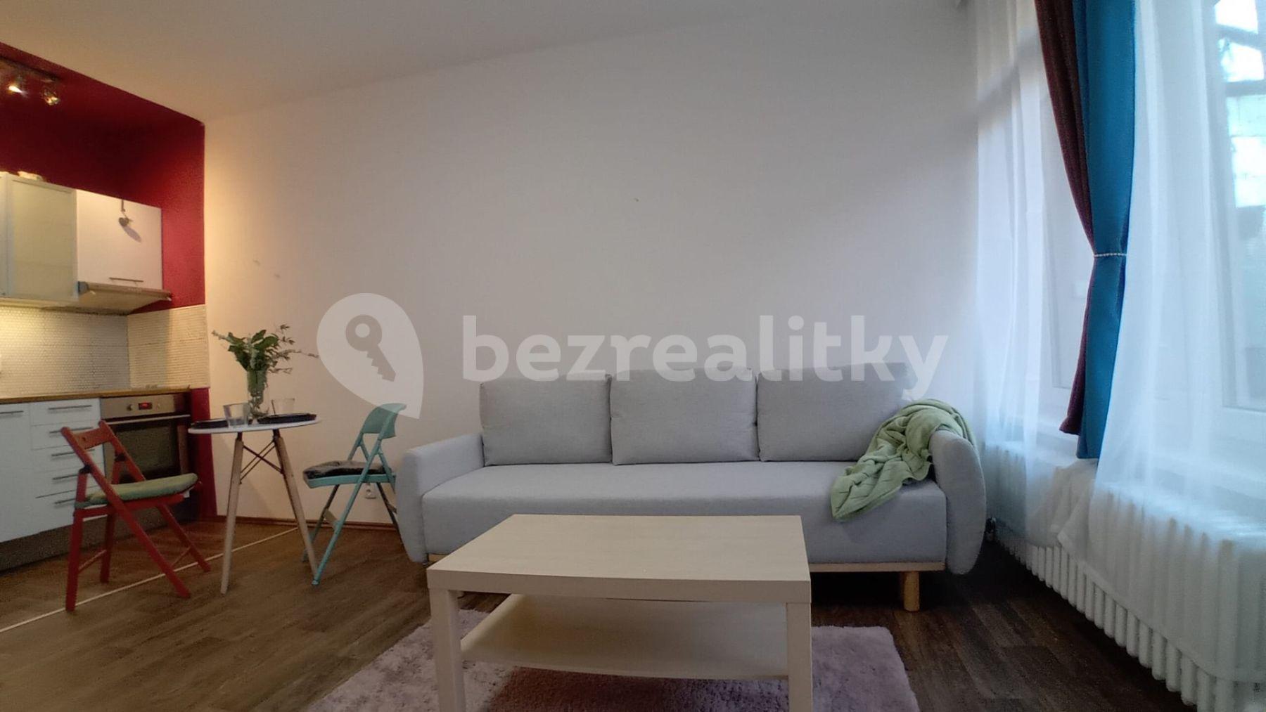 Prenájom bytu 1-izbový 41 m², Spojařů, Praha, Praha