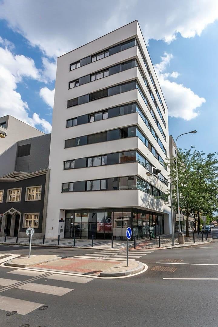 Predaj bytu 3-izbový 86 m², Dělnická, Praha, Praha Predaj bytu 3-izbový 86 m², Dělnická, Praha, Praha