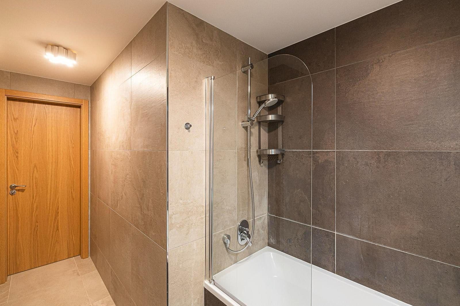 Predaj bytu 3-izbový 86 m², Dělnická, Praha, Praha Predaj bytu 3-izbový 86 m², Dělnická, Praha, Praha