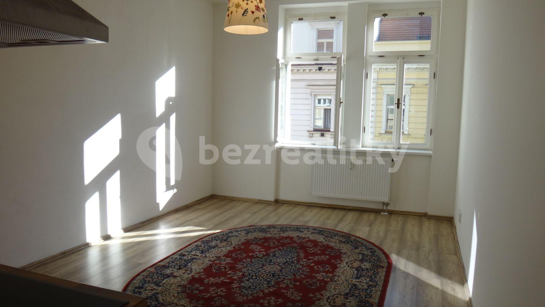 Prenájom bytu 2-izbový 55 m², Čestmírova, Praha, Praha