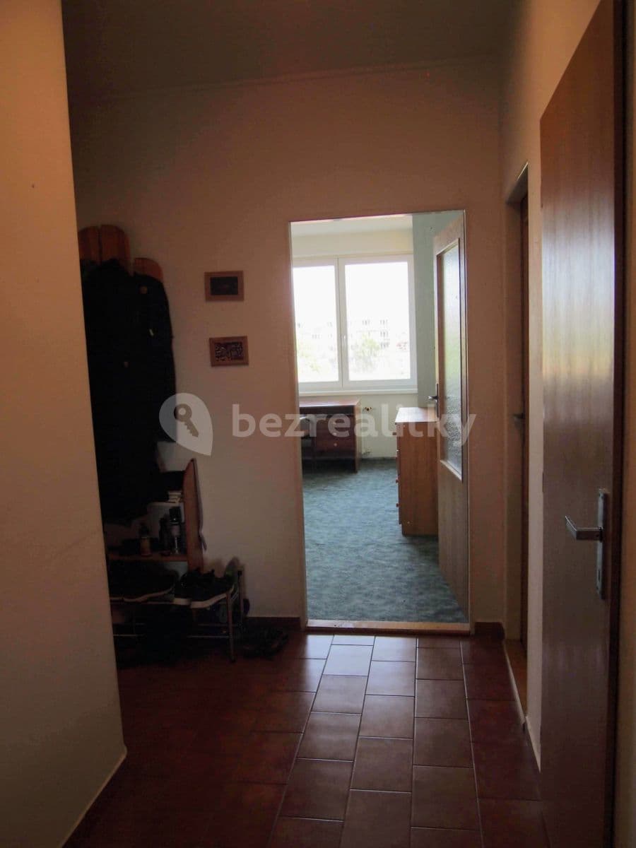 Prenájom bytu 3-izbový 80 m², Tusarova, Praha, Praha Prenájom bytu 3-izbový 80 m², Tusarova, Praha, Praha