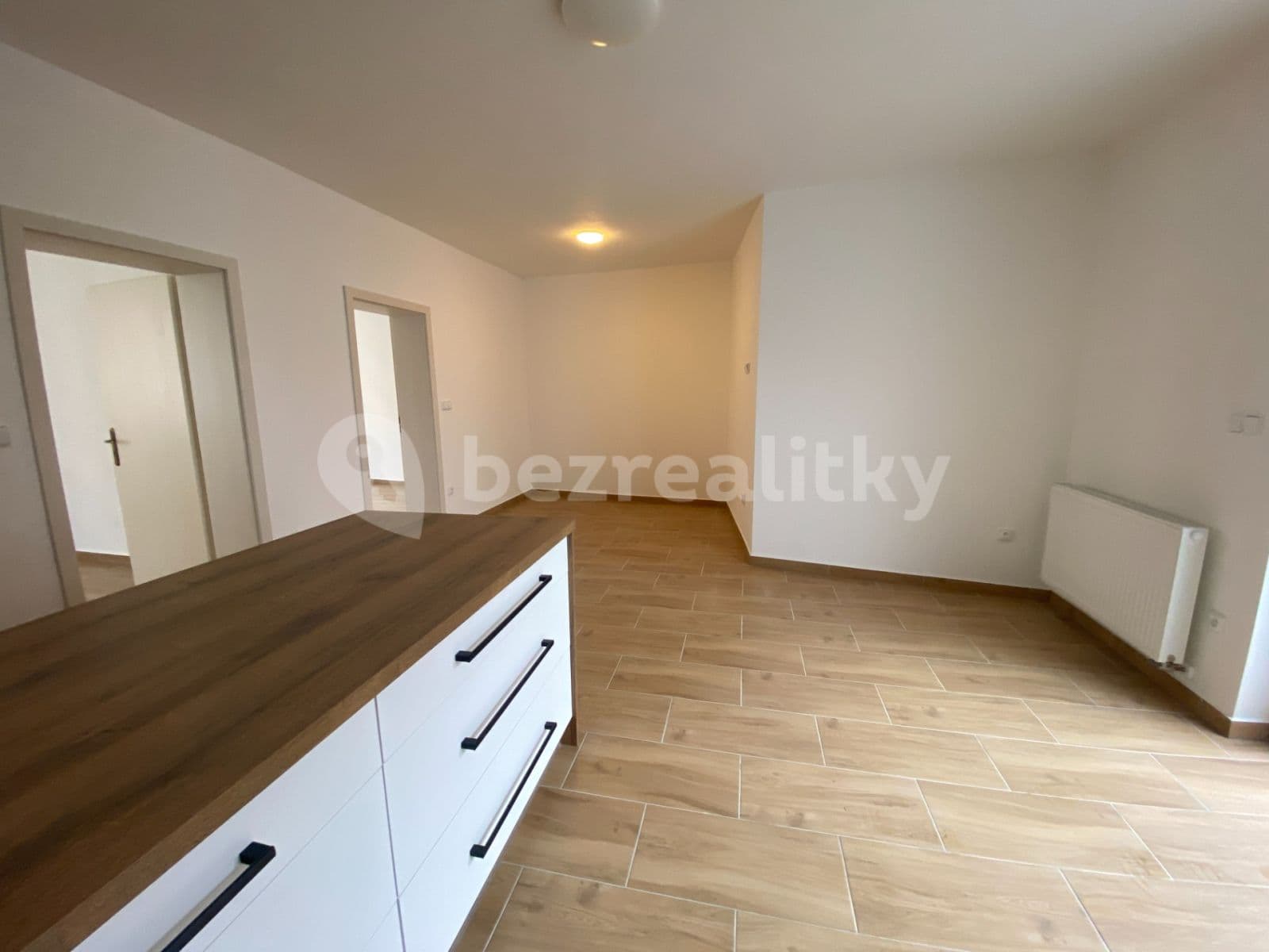 Prenájom bytu 3-izbový 75 m², Krameriova, Klatovy, Plzeňský kraj Prenájom bytu 3-izbový 75 m², Krameriova, Klatovy, Plzeňský kraj