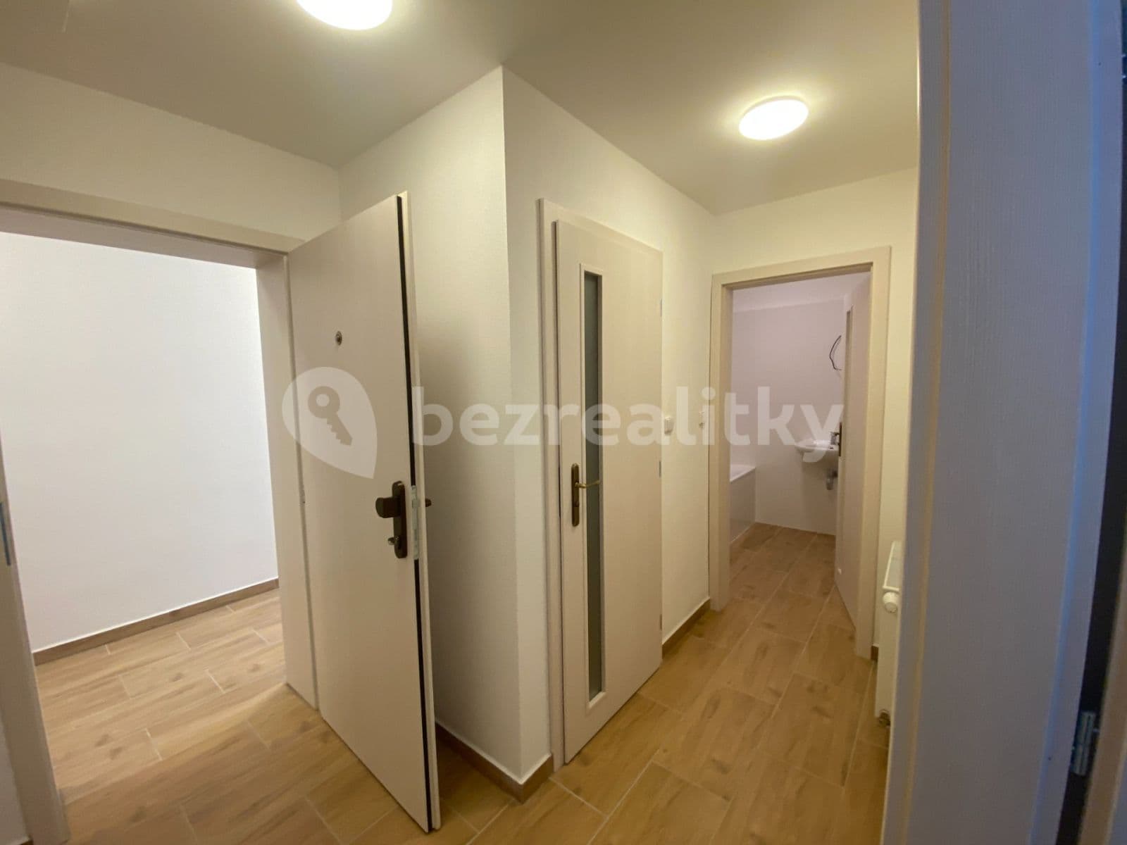 Prenájom bytu 3-izbový 75 m², Krameriova, Klatovy, Plzeňský kraj Prenájom bytu 3-izbový 75 m², Krameriova, Klatovy, Plzeňský kraj