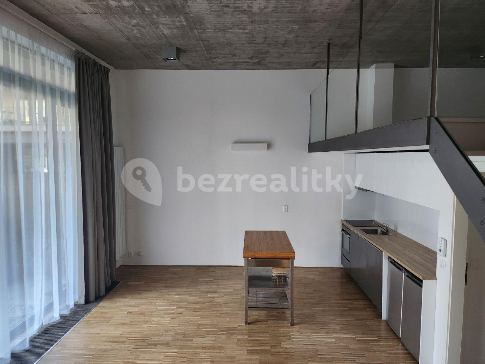 Prenájom bytu 3-izbový 90 m², Žitenická, Praha, Praha