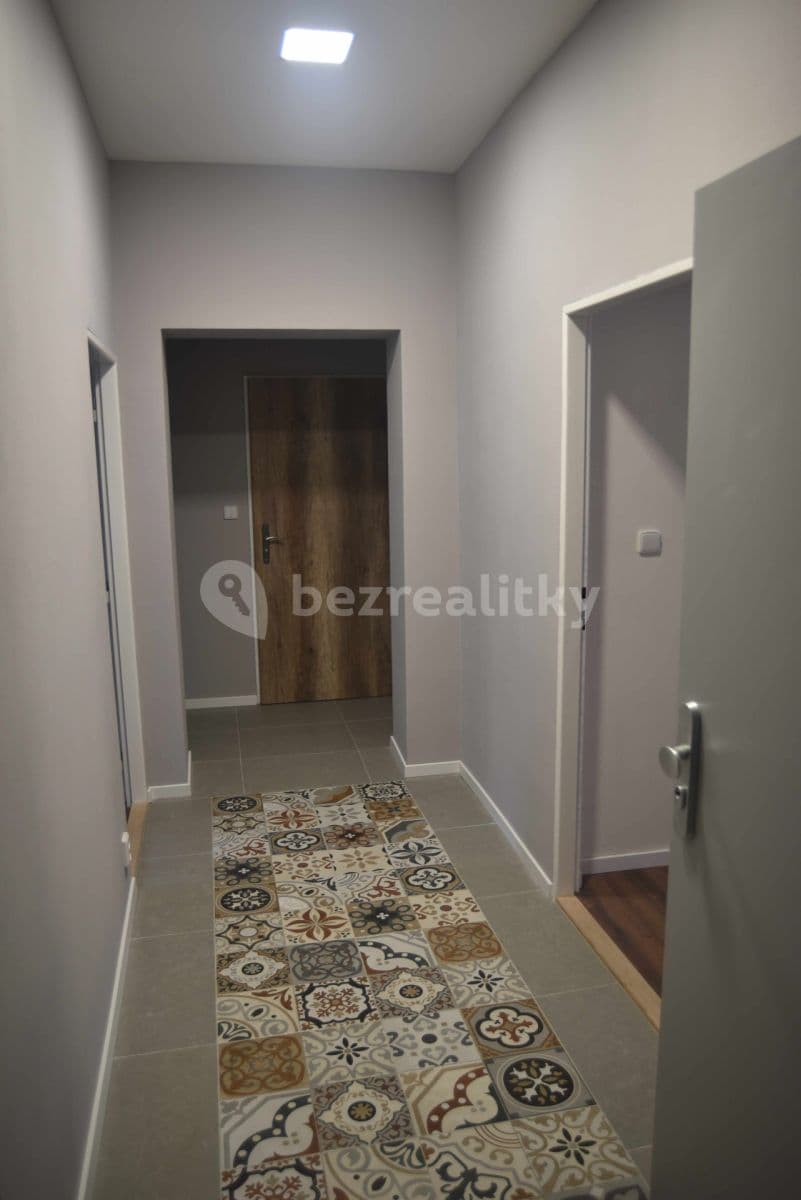 Prenájom bytu 3-izbový 78 m², Svatoslavova, Praha, Praha Prenájom bytu 3-izbový 78 m², Svatoslavova, Praha, Praha