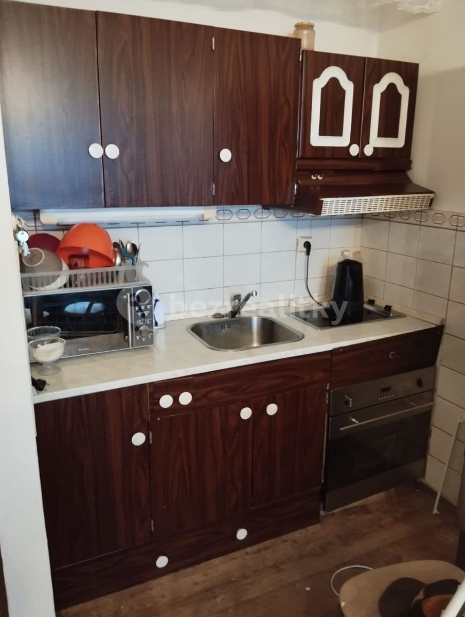 Prenájom bytu Garsoniéra 28 m², Černého, Praha, Praha Prenájom bytu Garsoniéra 28 m², Černého, Praha, Praha