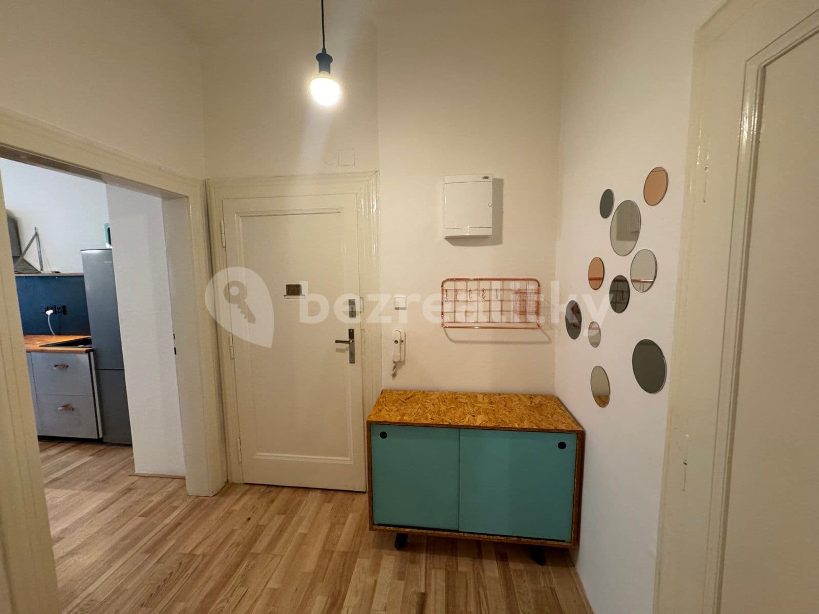 Prenájom bytu 2-izbový 40 m², Radhošťská, Praha, Praha Prenájom bytu 2-izbový 40 m², Radhošťská, Praha, Praha