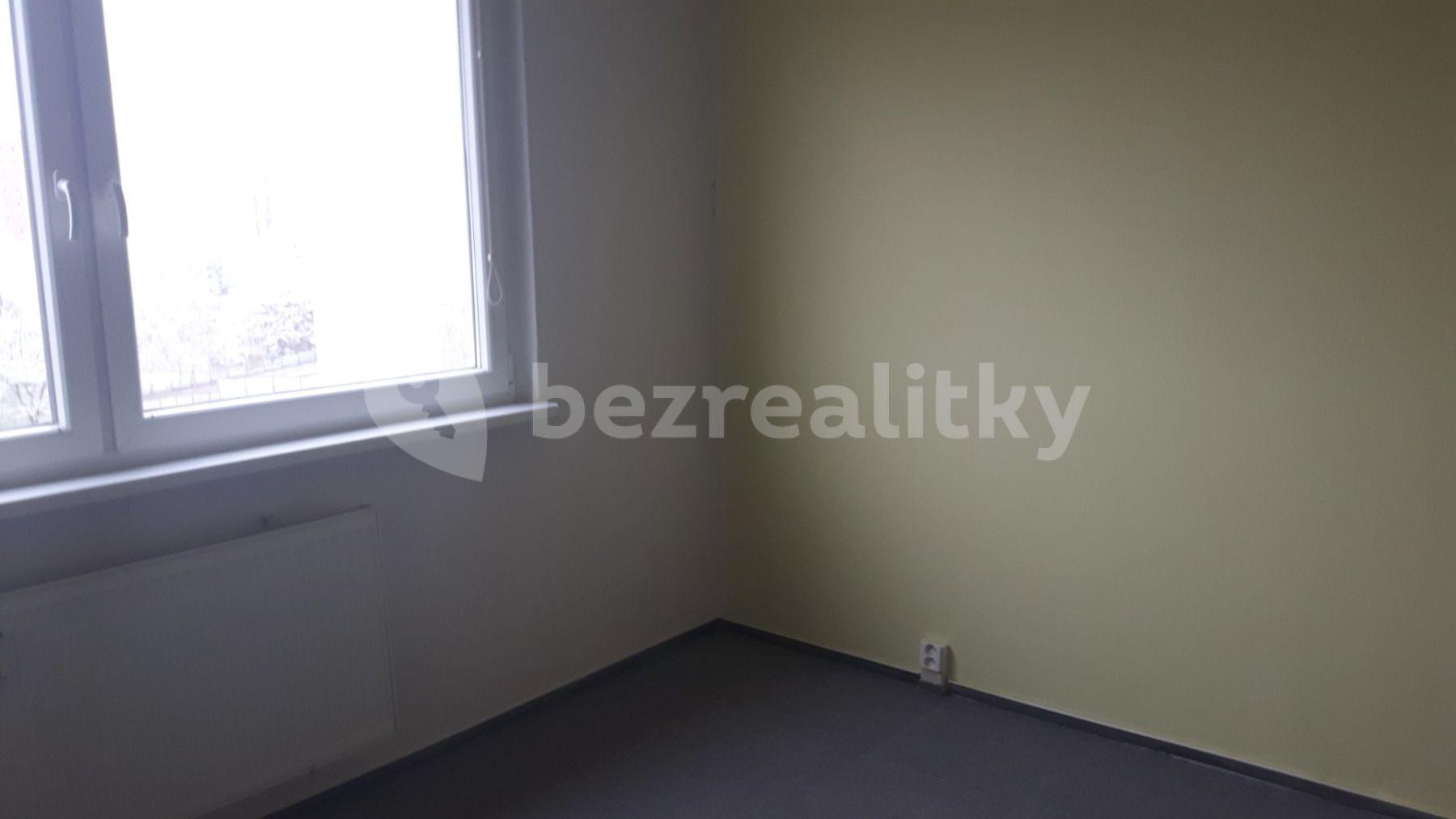 Prenájom bytu 2-izbový 42 m², Dlouhá, Česká Lípa, Liberecký kraj