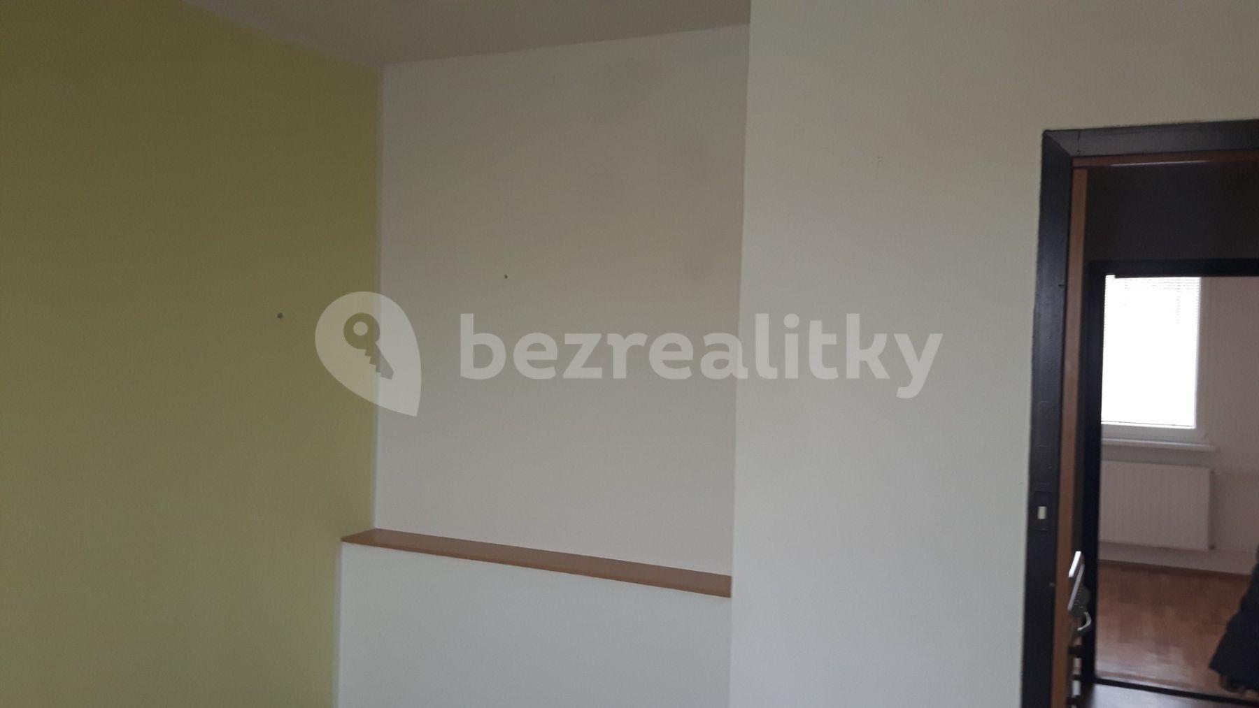 Prenájom bytu 2-izbový 42 m², Dlouhá, Česká Lípa, Liberecký kraj