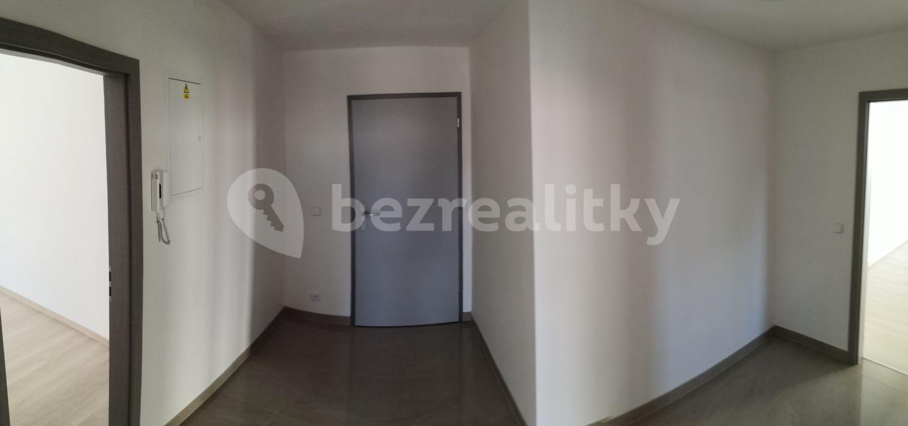 Prenájom bytu 3-izbový 67 m², Novohradská, České Budějovice, Jihočeský kraj