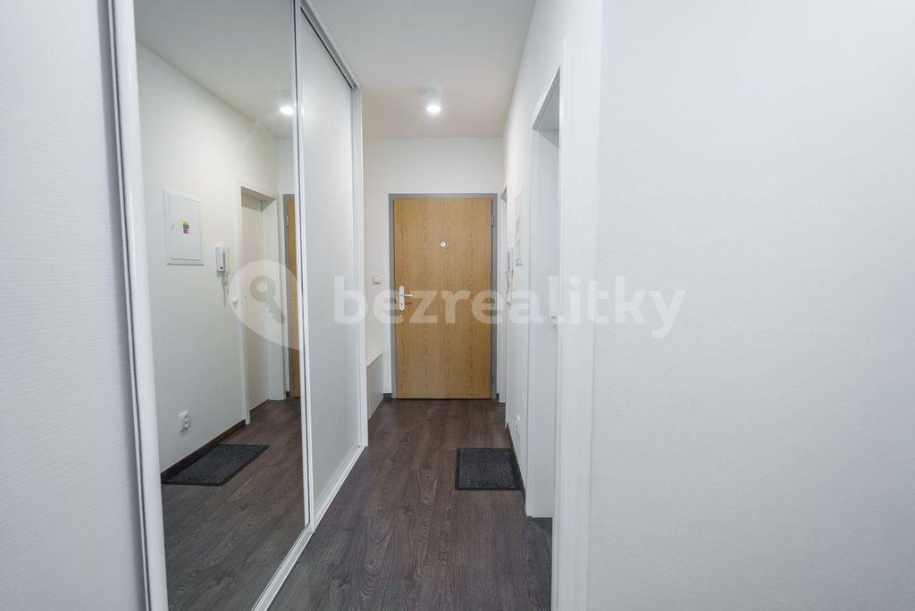 Prenájom bytu 2-izbový 58 m², Závadská, Rača, Bratislavský kraj
