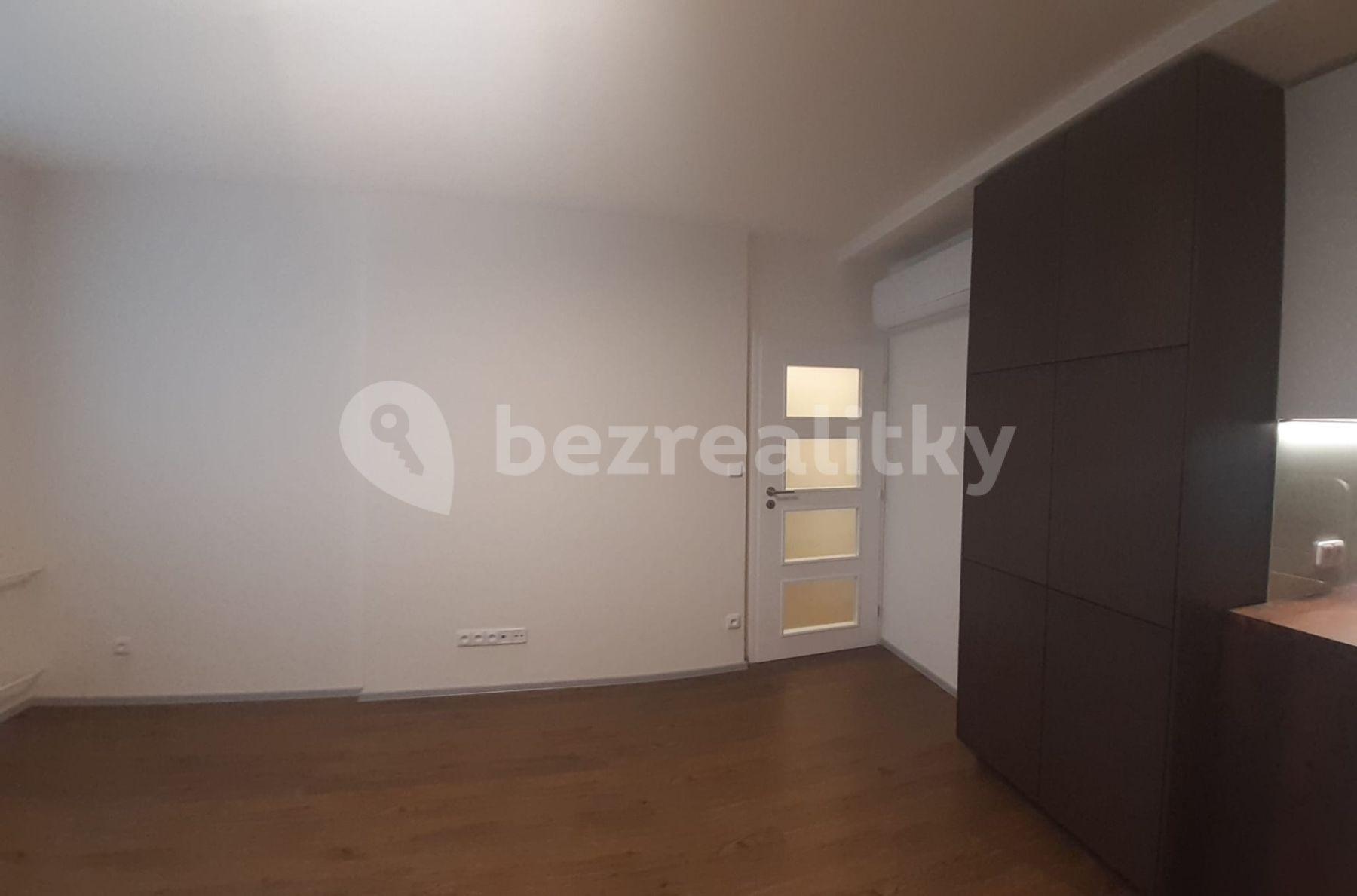 Prenájom bytu 3-izbový 73 m², Rytířova, Praha, Praha