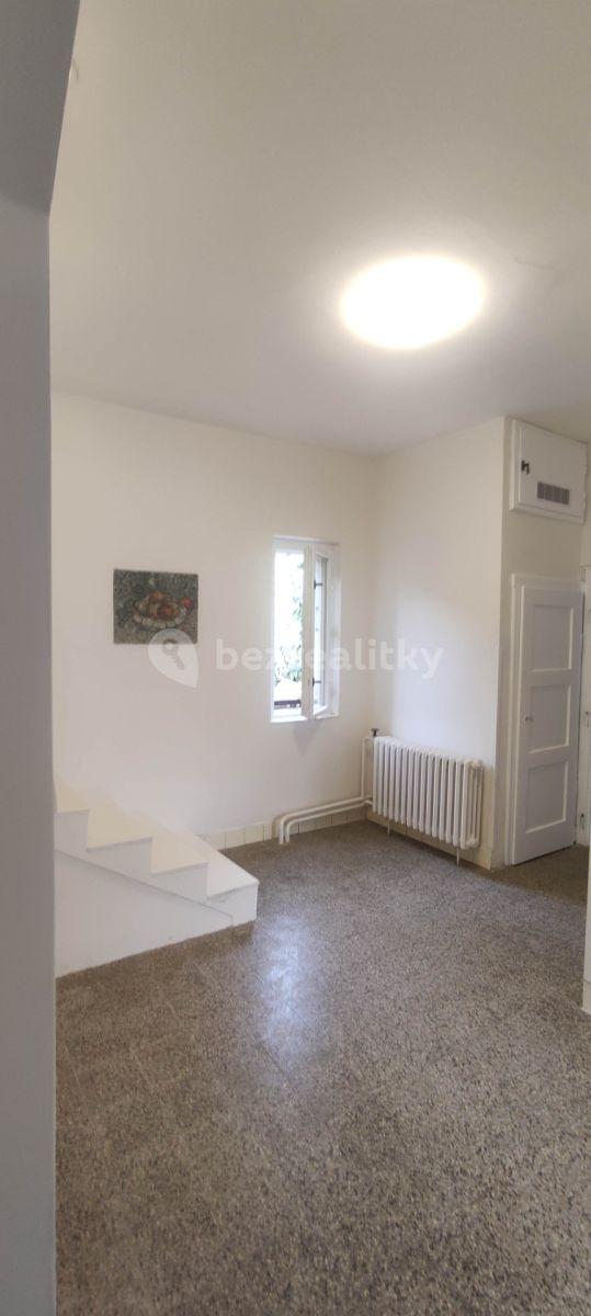 Prenájom bytu 2-izbový 64 m², Na Zámkách, Praha, Praha