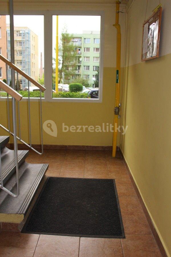 Prenájom bytu 2-izbový 43 m², Milínská, Příbram, Středočeský kraj