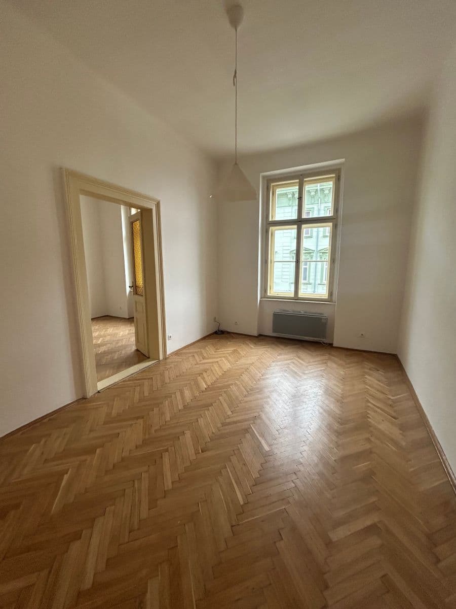 Prenájom bytu 2-izbový 55 m², Bubenská, Praha, Praha Prenájom bytu 2-izbový 55 m², Bubenská, Praha, Praha