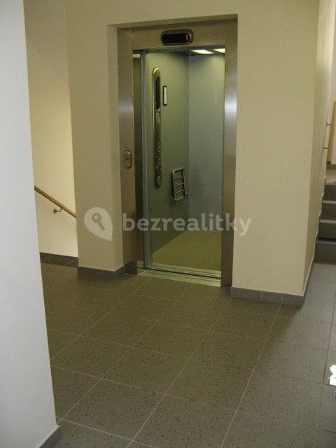 Prenájom bytu 2-izbový 44 m², Rižská, Praha, Praha Prenájom bytu 2-izbový 44 m², Rižská, Praha, Praha