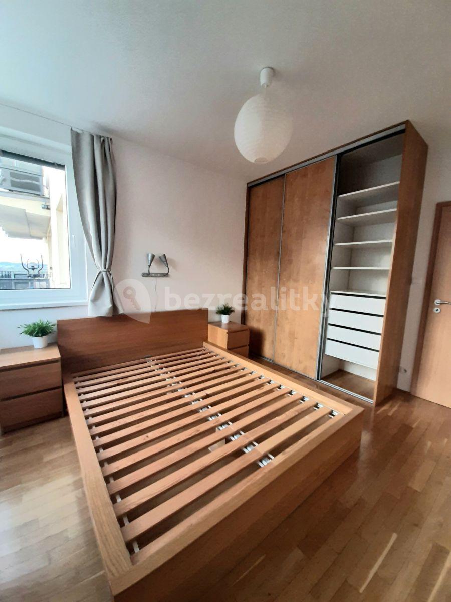 Prenájom bytu 2-izbový 55 m², Werichova, Praha, Praha
